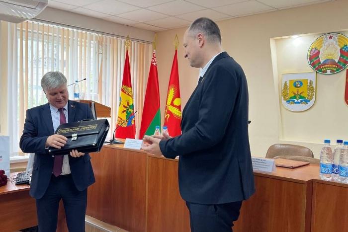 В ОАО «Белорусский цементный завод» – новый руководитель