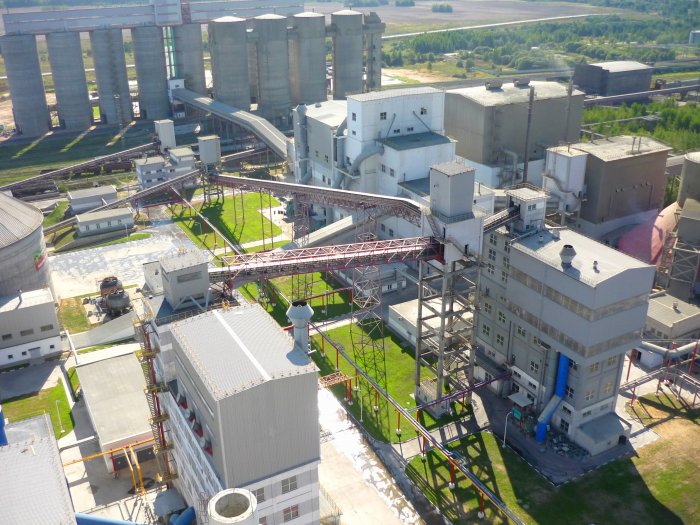 JSC "Belarusian Cement Plant" set two production records