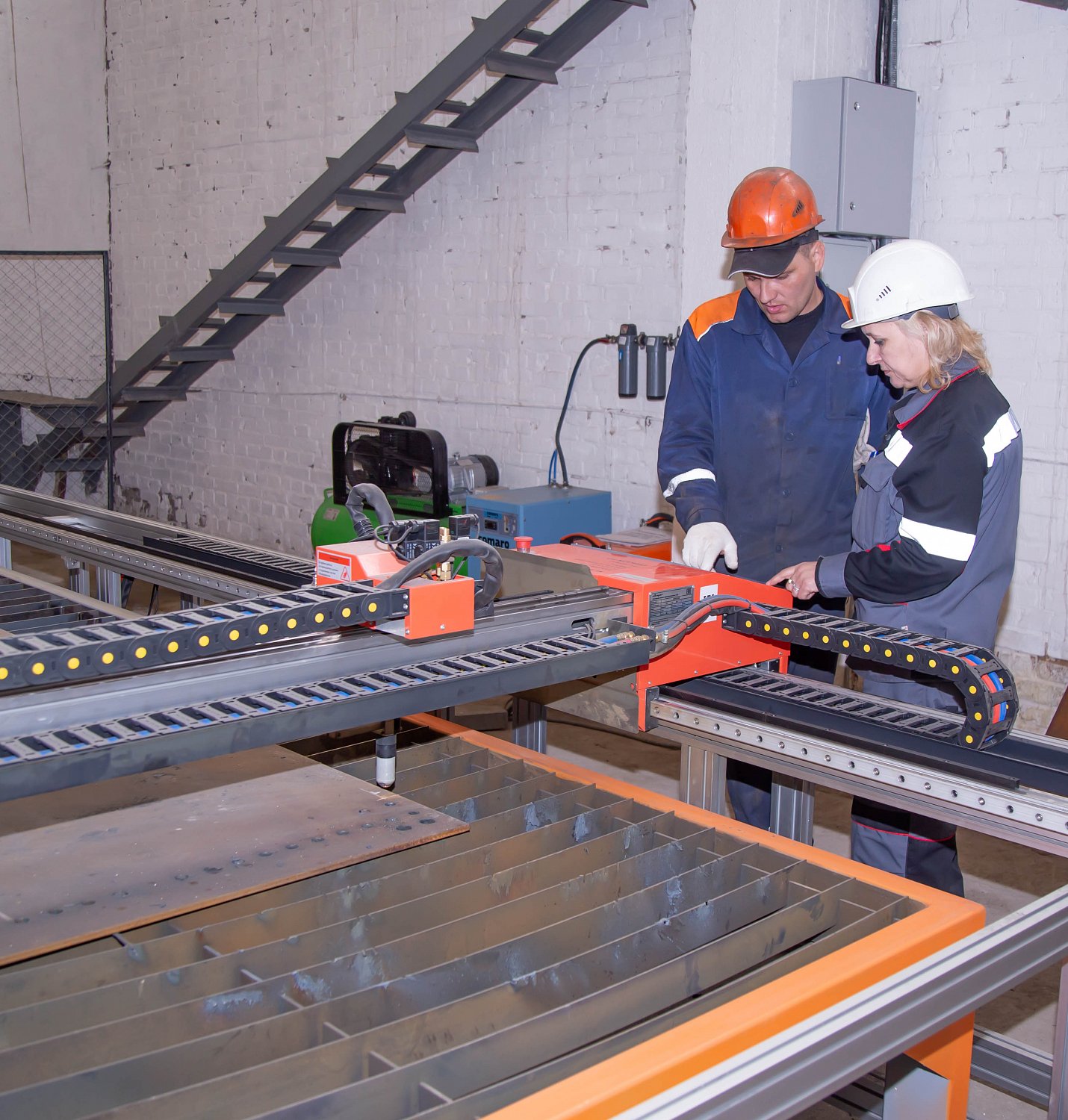 Предприятие холдинга «Белорусская цементная компания» – филиал «Могилевжелезобетон» ОАО «Кричевцементношифер» ввел в эксплуатацию современный станок плазменной резки