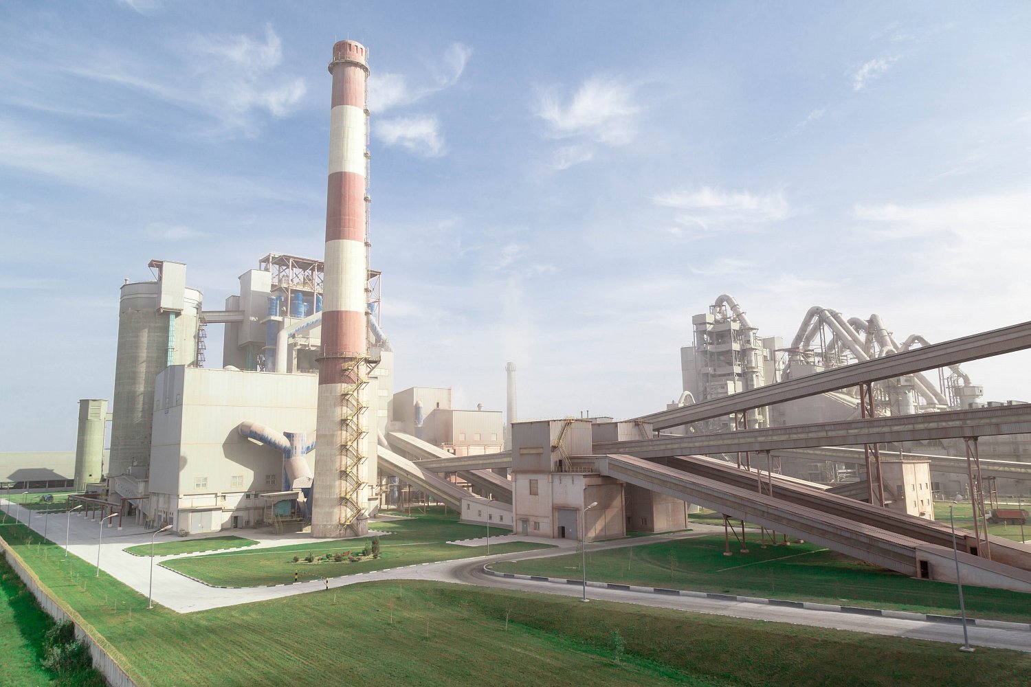 Белорусский цементный завод выпустил рекордные 2 млн тонн цемента за год Белорусский цементный завод выпустил рекордные 2 млн тонн цемента за год